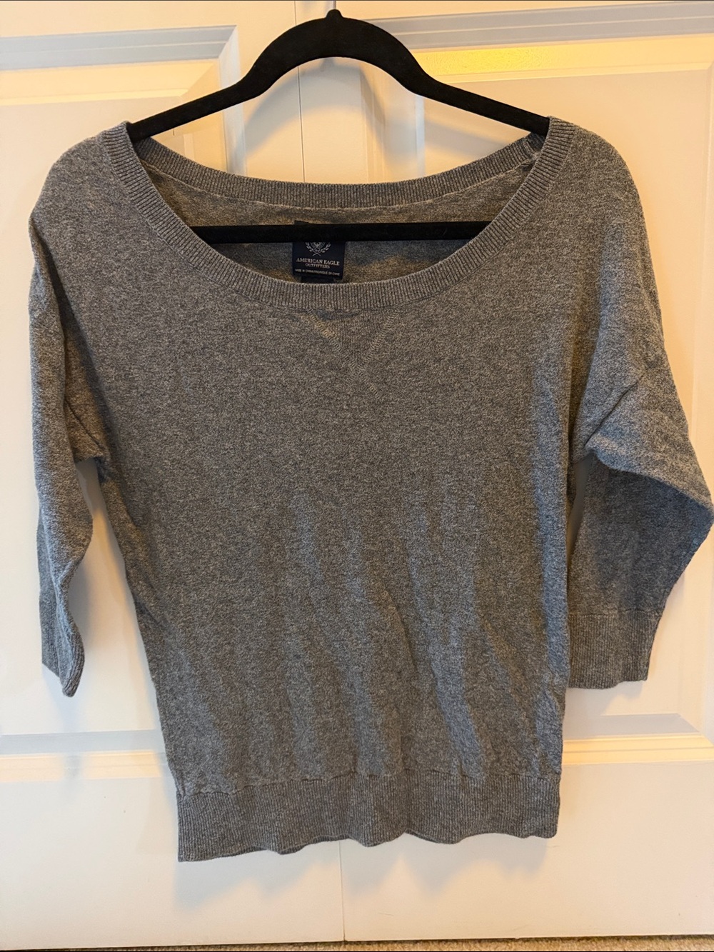 American Eagle Gray Women's Scoopneck Sweater Quarter Length Sleeve Size Small